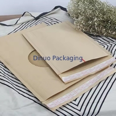 Ưu tiên Honeycomb đệm lốp Poly Mailer Gấp gạc Chiếc phong bì vận chuyển Kraft giấy bong bóng túi thư