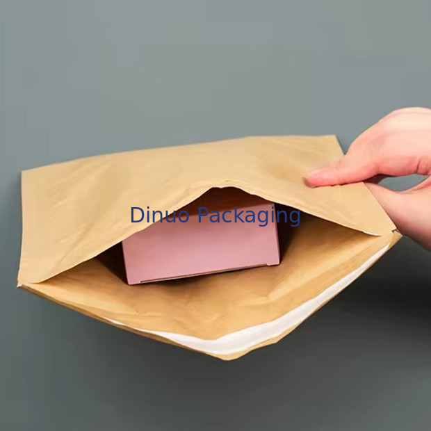 Thẻ giấy Kraft Express Biodegradable Chất chống sốc Thẻ đóng gói vận chuyển