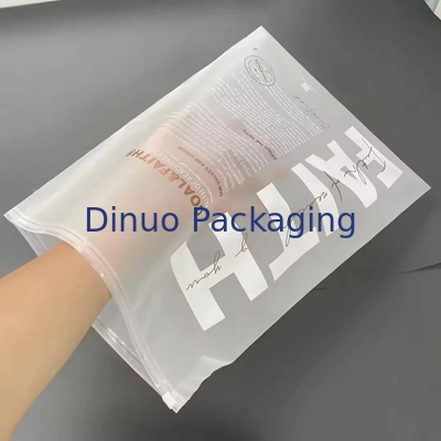 Các túi nhựa Ziplock cho quần áo