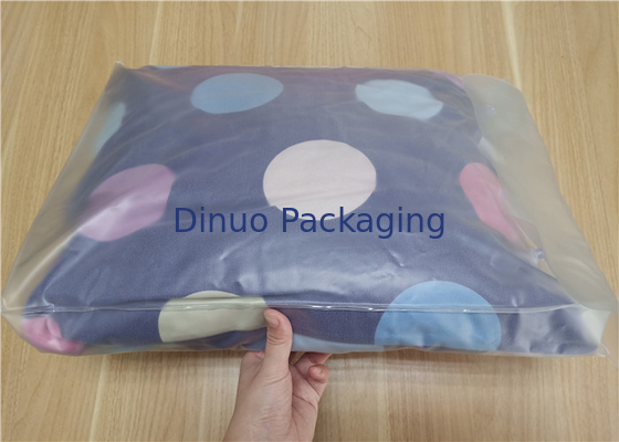 Rõ ràng túi bao bì PVC với nút cho gối và gói phù hợp với bốn mảnh